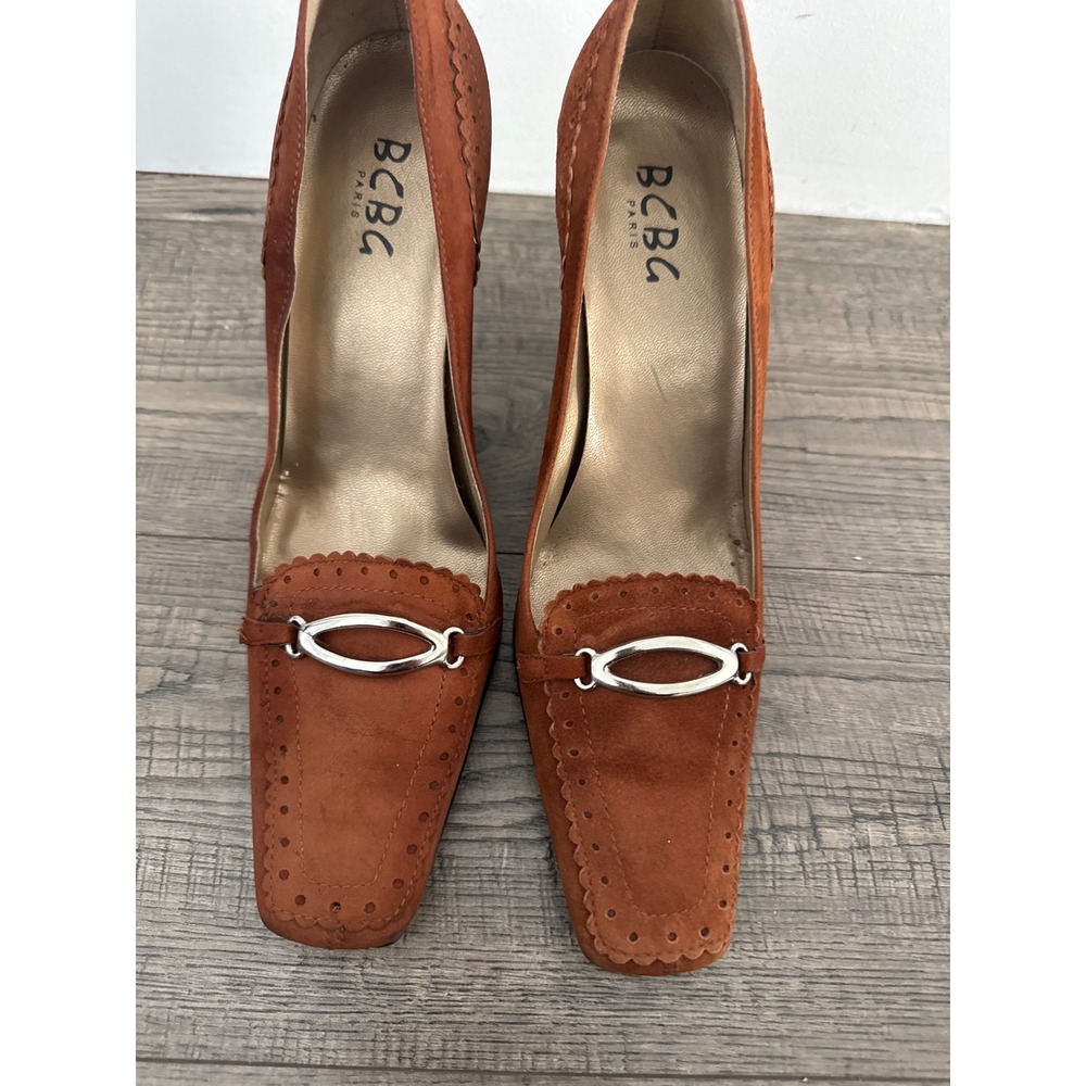BCBG Paris Brown Suede Loafer Pumps Square Toe Silver Hardware Brogue Heels 8B